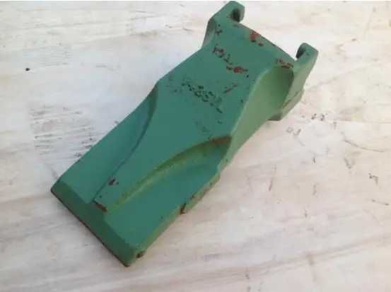 Скальные коронки кованные Komatsu Doosan Caterpillar Hitachi