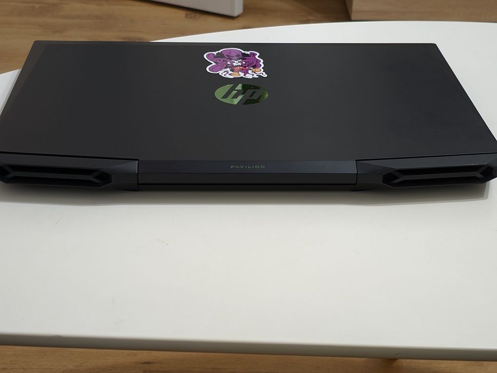 Лаптоп HP Pavilion Gaming 17 Intel Core i7-9750H (6 core) GTX 1650