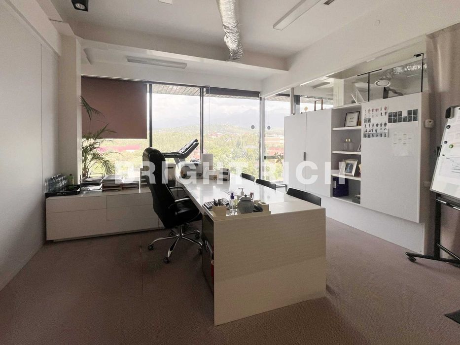 Жарокова 366 - продажа офиса 473.9 м²