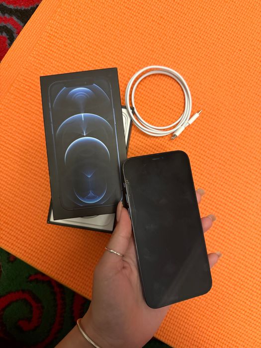 iPhone 12 про, 128 ГБ