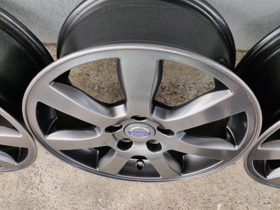 Jante ODEN Gun metal 16" Volvo V40 S60 V60 S80 V70 S40 V50 C30 C70 31381194 / 31200601