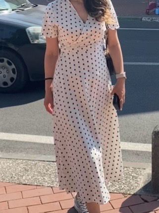 Продам    платье.    Размер   44.