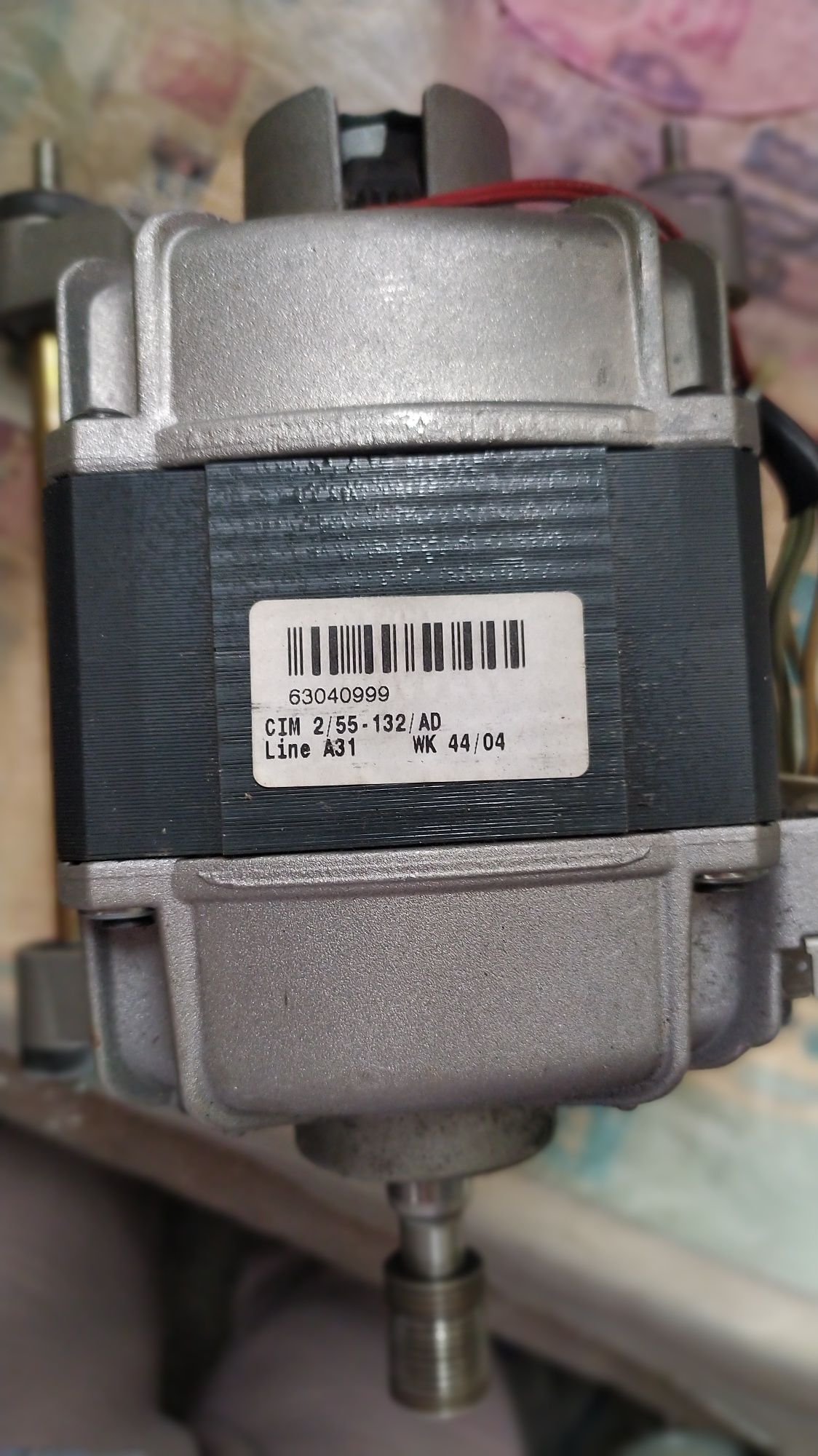 Резервни части за пералня Ariston AVD109