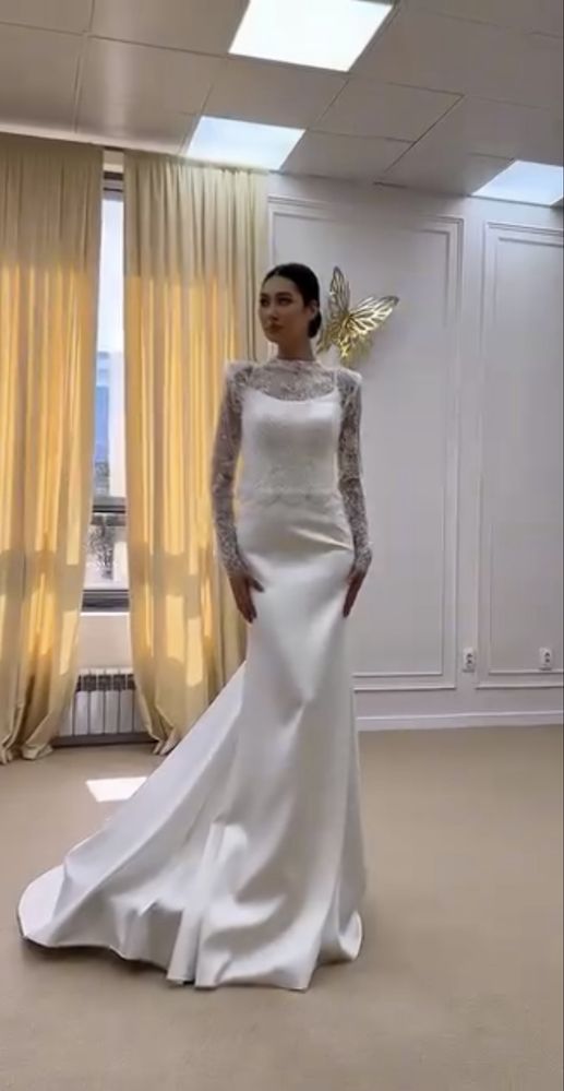 Свадебное платье
