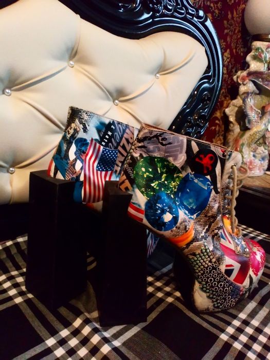 Продам обувь ботильоны 39-40р