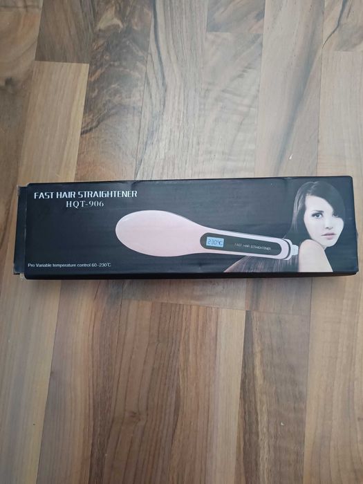 Четка за изправяне на коса