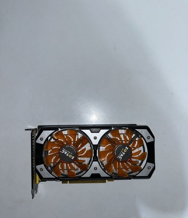 GTX750ti 2 GB DDR5