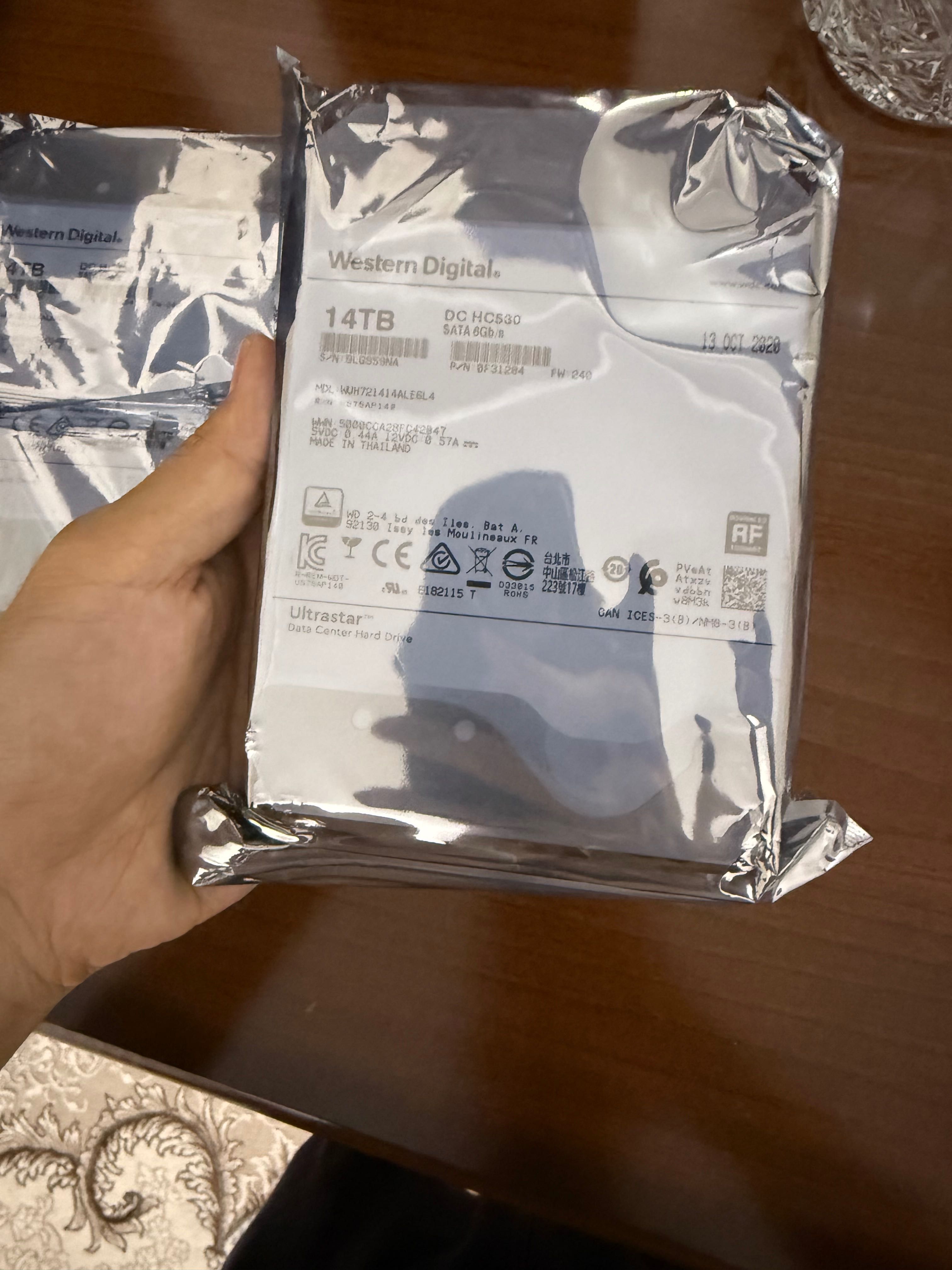 Жесткий диск WD Purple 10T, 14T