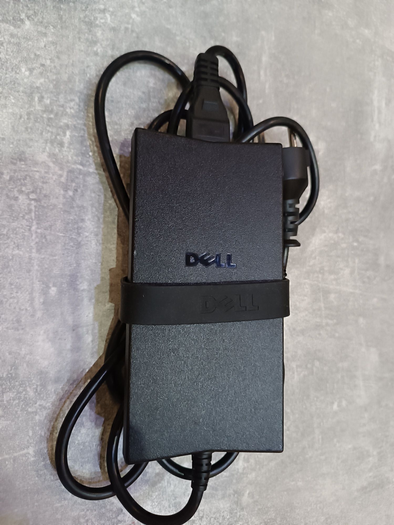 Лаптоп Dell 17.3''