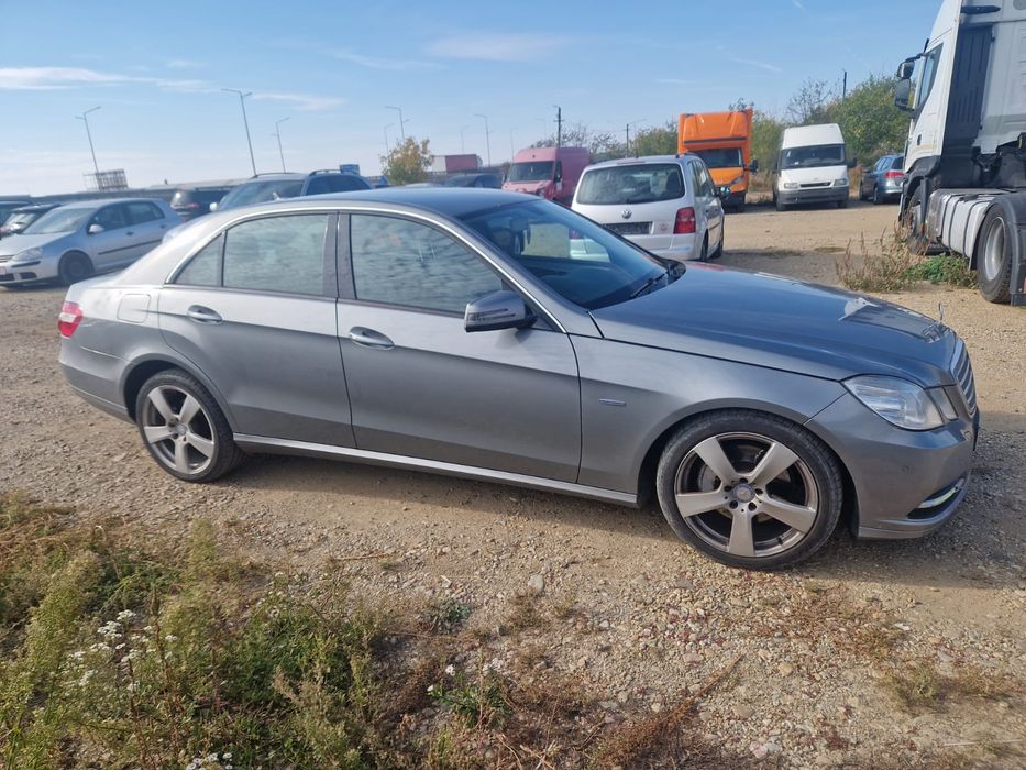 Mercedes e220 motor 651 vand sau dezmembrez stare impecabila