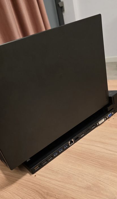 Laptop business lenovo t460s Intel i7 windows 11  dock