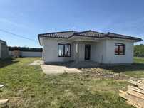 Casa semifinisata de vanzare Botiz