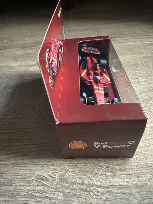 Колички от новата колеция на Шел Ferrari