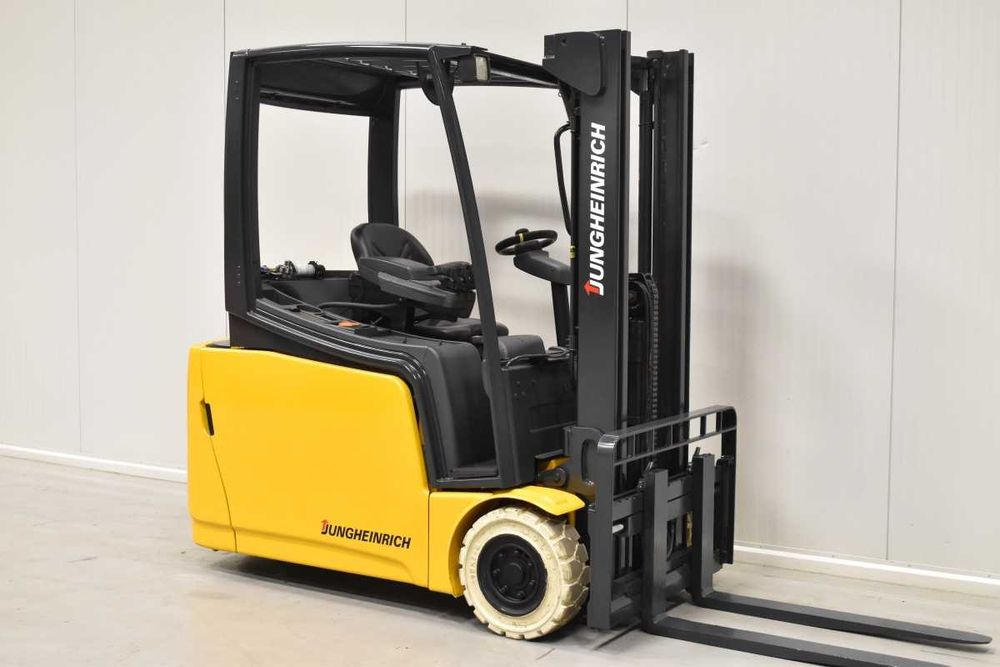 Cosmin Stivuitoare – vânzare, închiriere, service stivuitoare și piese