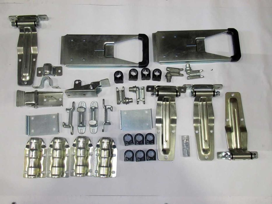 Ремкомплект ГАЗ крепления задних дверей ГАЗель н/о фурнитура , без тяг