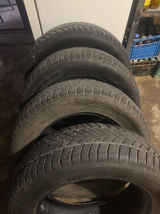 Зимни Гуми 215/65/17