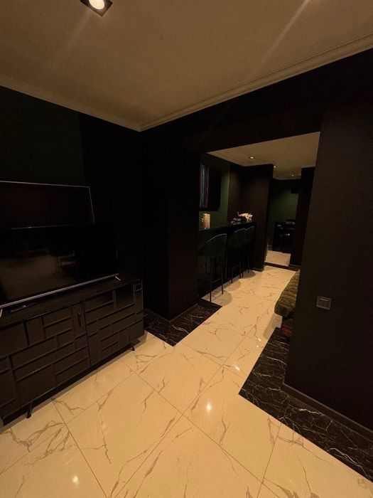 Нежилое помещение на Ц-12 57квм + 45квм