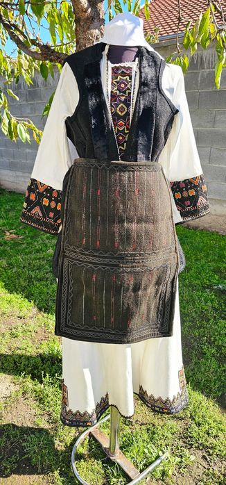 Македонска носия