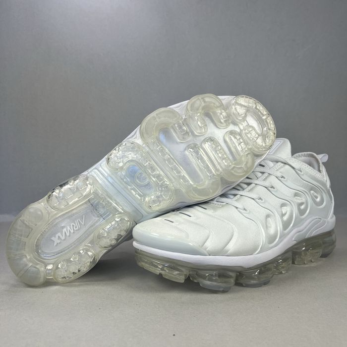 Nike Vapormax Plus White! НОВИ!
