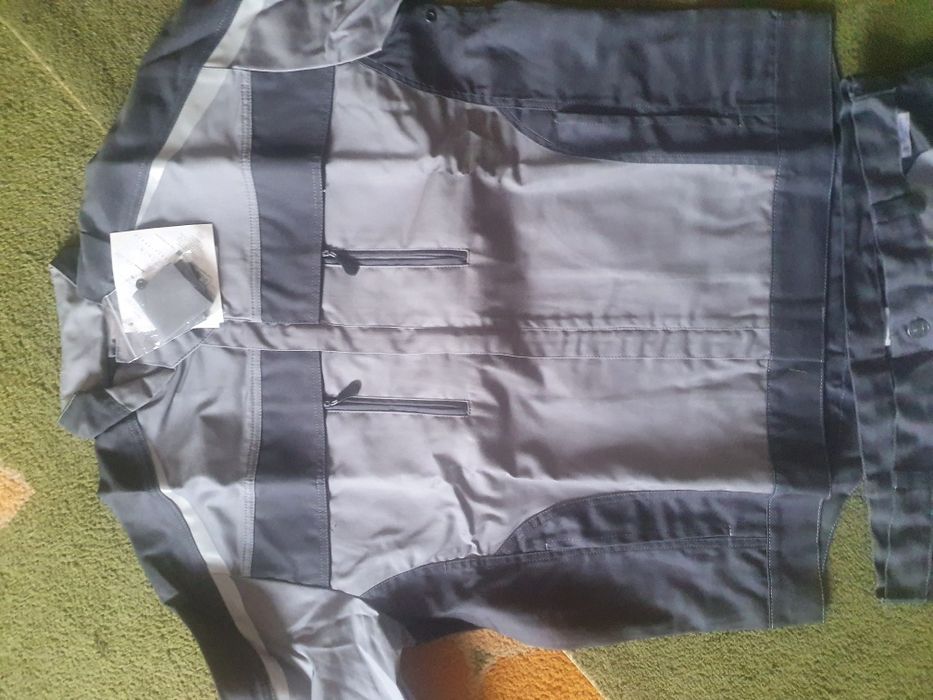 Продам спецодежду