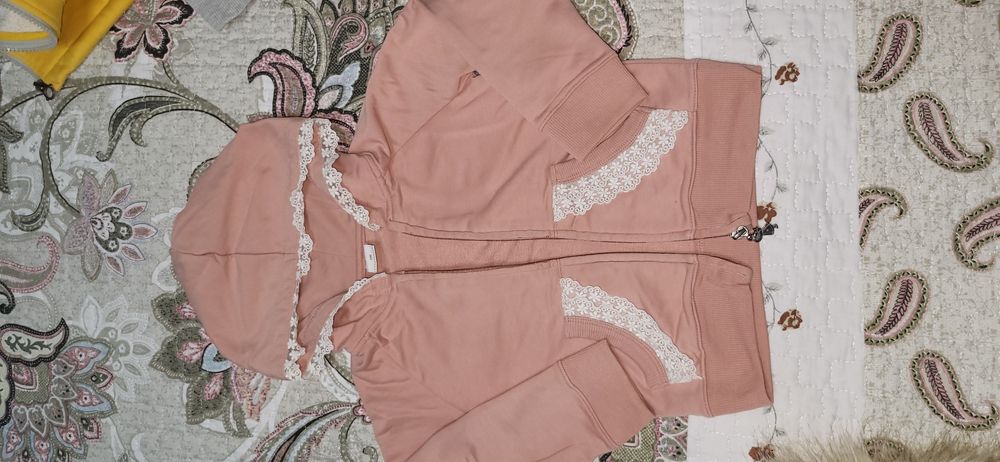 Ветровка от 3 и 4 лет