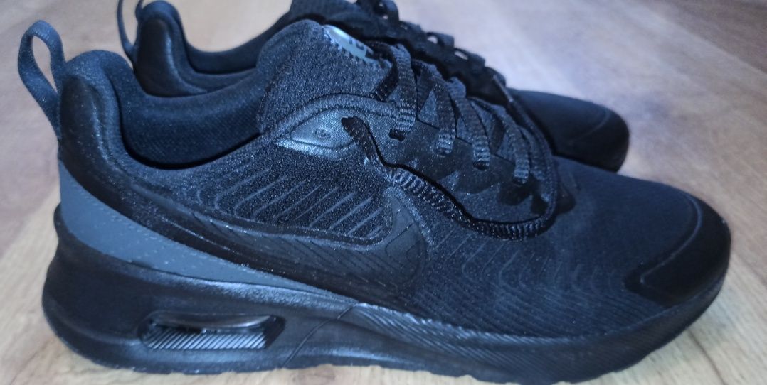 Nike Air Max Nuaxis