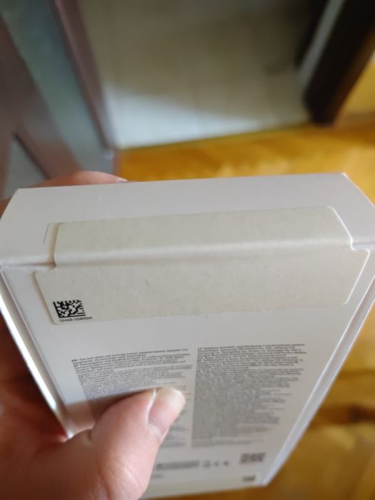 телефон Samsung A16 неотварян