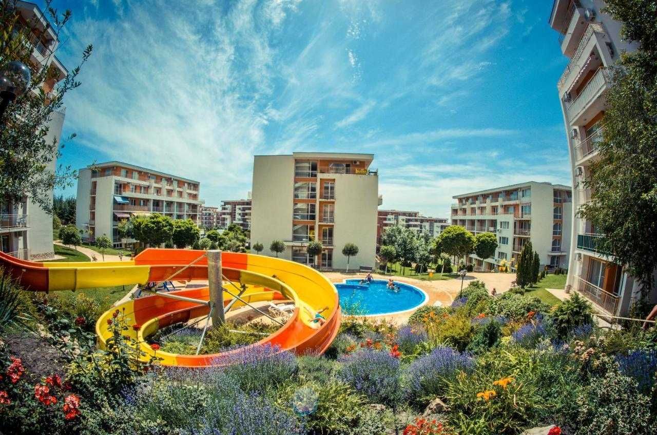 Продава се Двустаен апартамент в Свети Влас - 83 кв.м за 1025 €/кв.м - Снимка #11