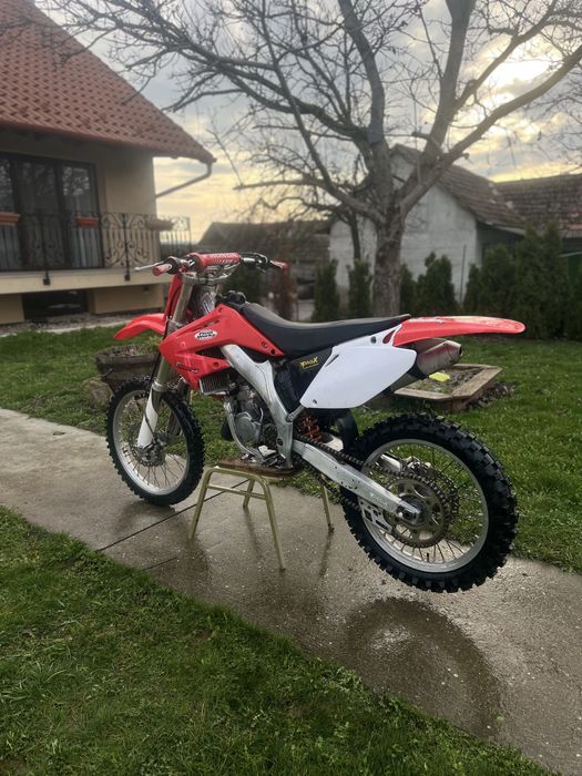 Honda CR125 2timpi pv 2004