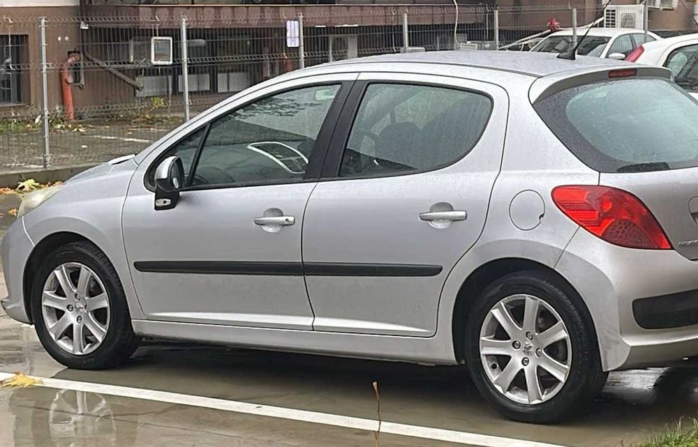 Peugeot 207, usi portiere, oglinzi electrice complete, geamuri coltare