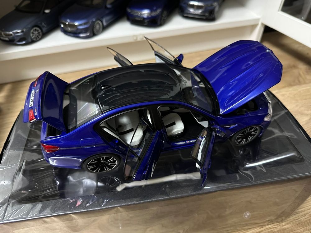 Macheta BMW f90 m5 1:18 Norev