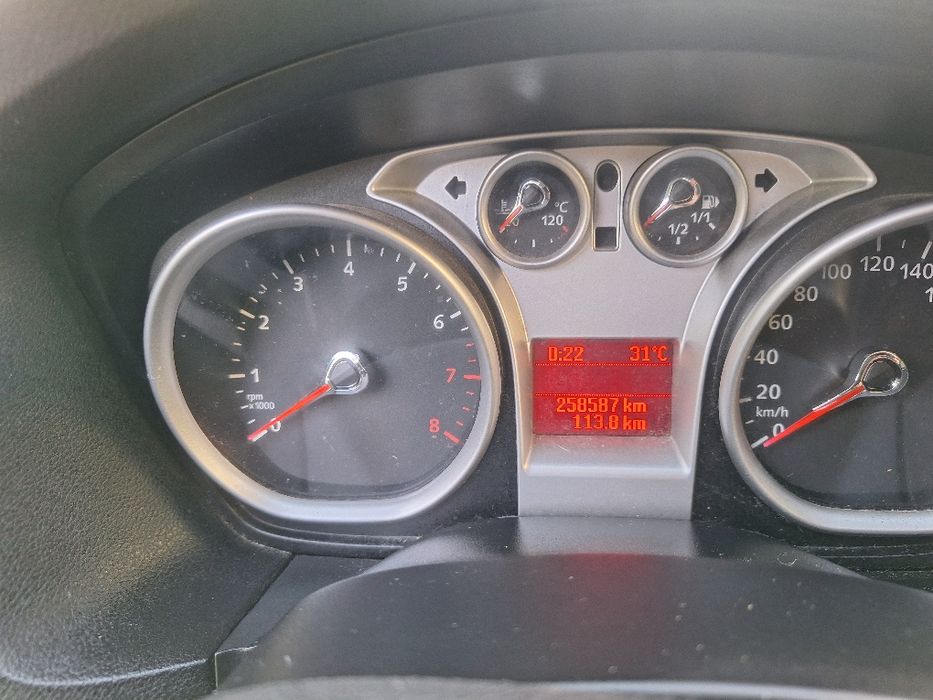 Ford Focus 2.0 Benzină + GPL