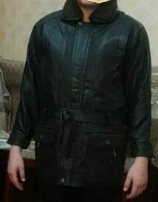 Угил болалар учун кожанний куртка сотилади