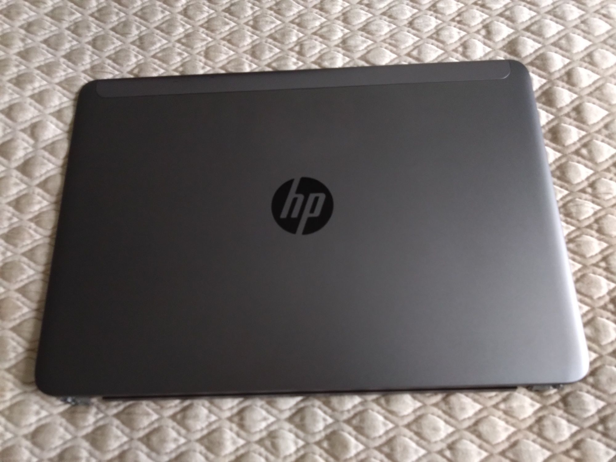 Display laptop HP Folio 1040