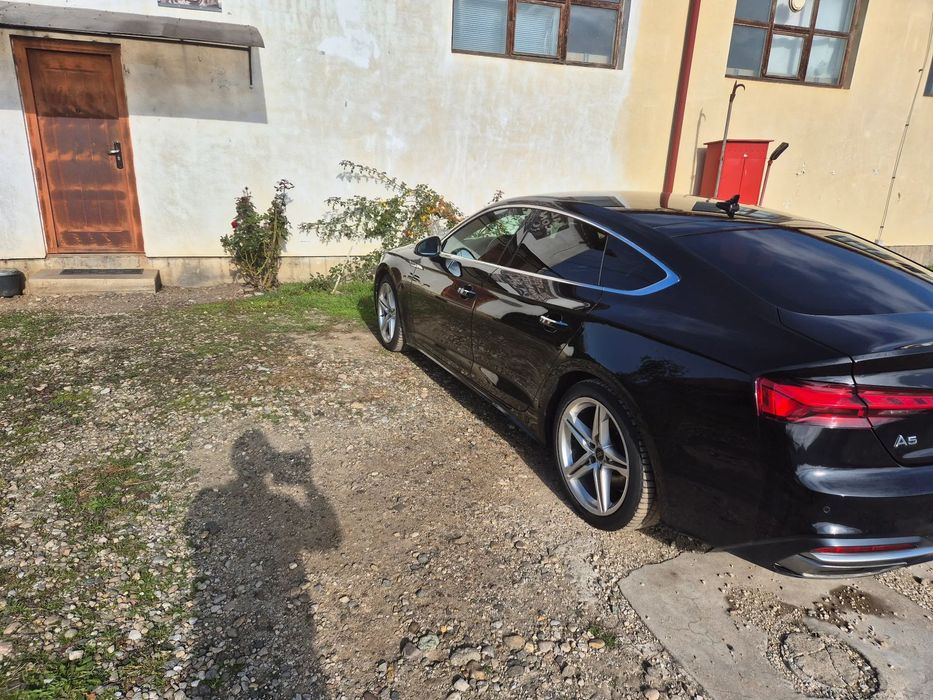 Audi A5 Masina cumparata in leasing , in aprilie  2021 , de la Das Welt Auto