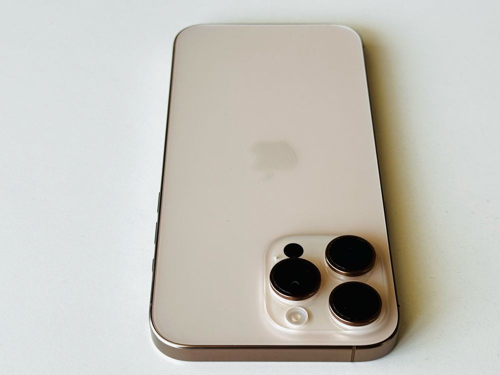 Iphone 16 Pro Max 256GB Desert Titanium Гаранция 6 месеца