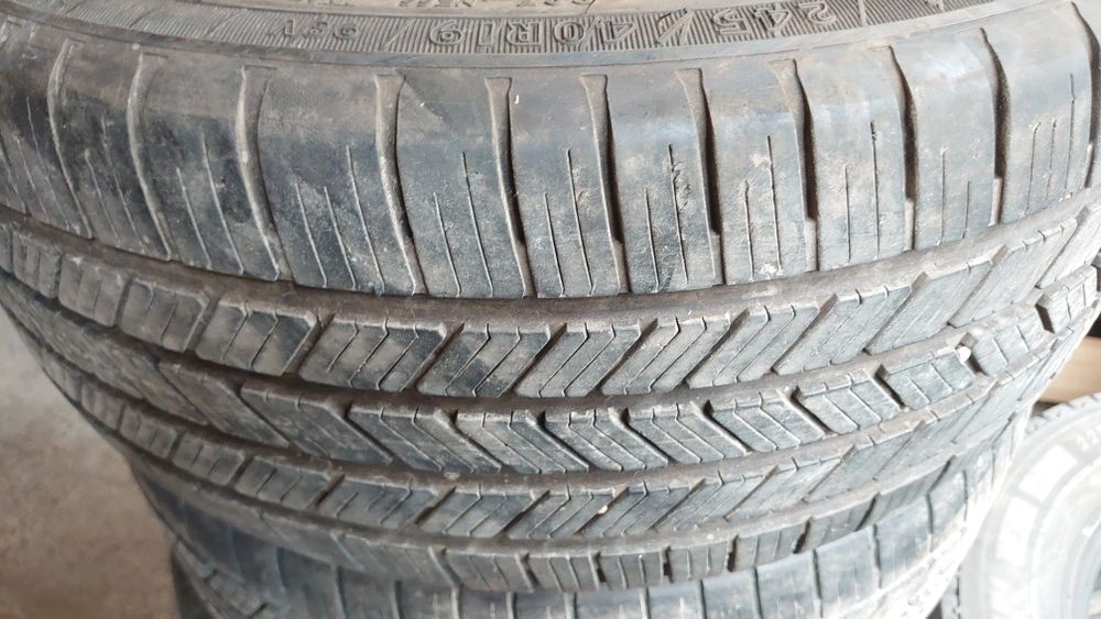 Гуми GOOD YEAR  245/40/19.  98V. Run Flat M+S  зимни