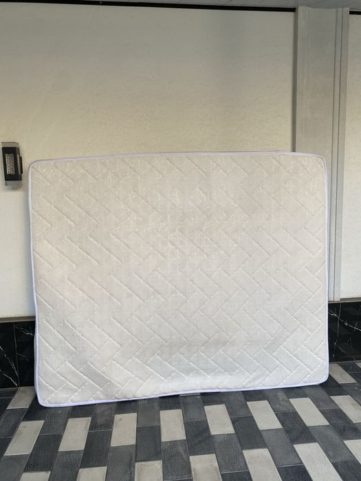 Matras (матрас для кровати)