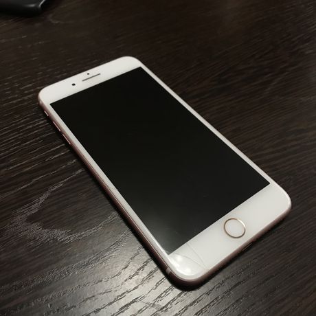 IPhone 7 plus 32 gb розовый