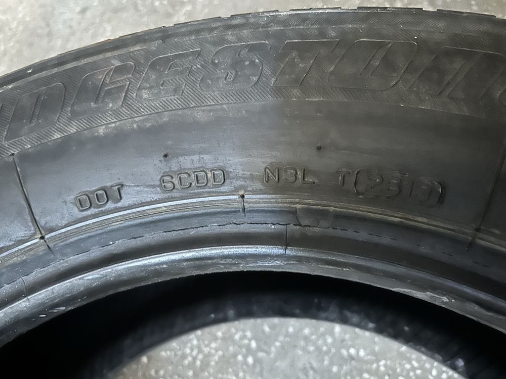 Anvelope Bridgestone 235/60/17 si  255/55/17