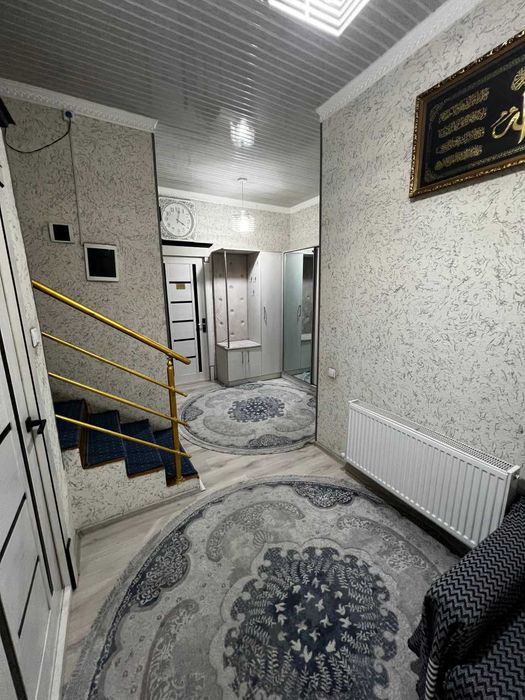 Farg'ona shahar kallinskiy massivda joylashgan xonadon