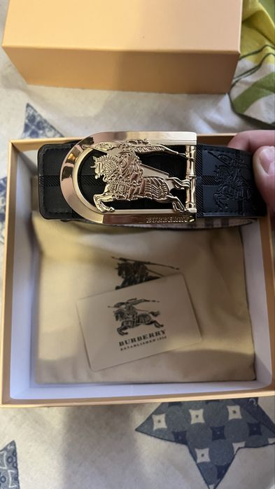 Curea Chariot Burberry