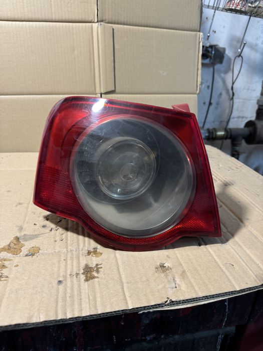 stop tripla lampa stanga aripa led vw passat b6