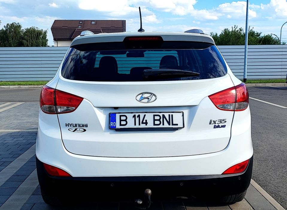 Hyundai IX35  1.6 benzină  manuala