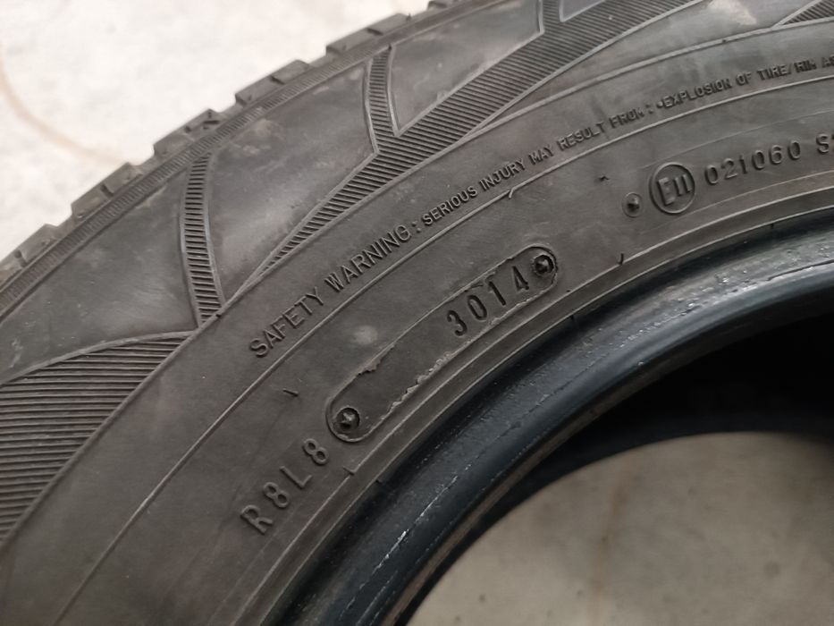 Anvelope iarna 235 65 17 Falken