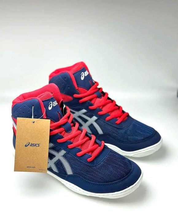 Barsofka Asics sport