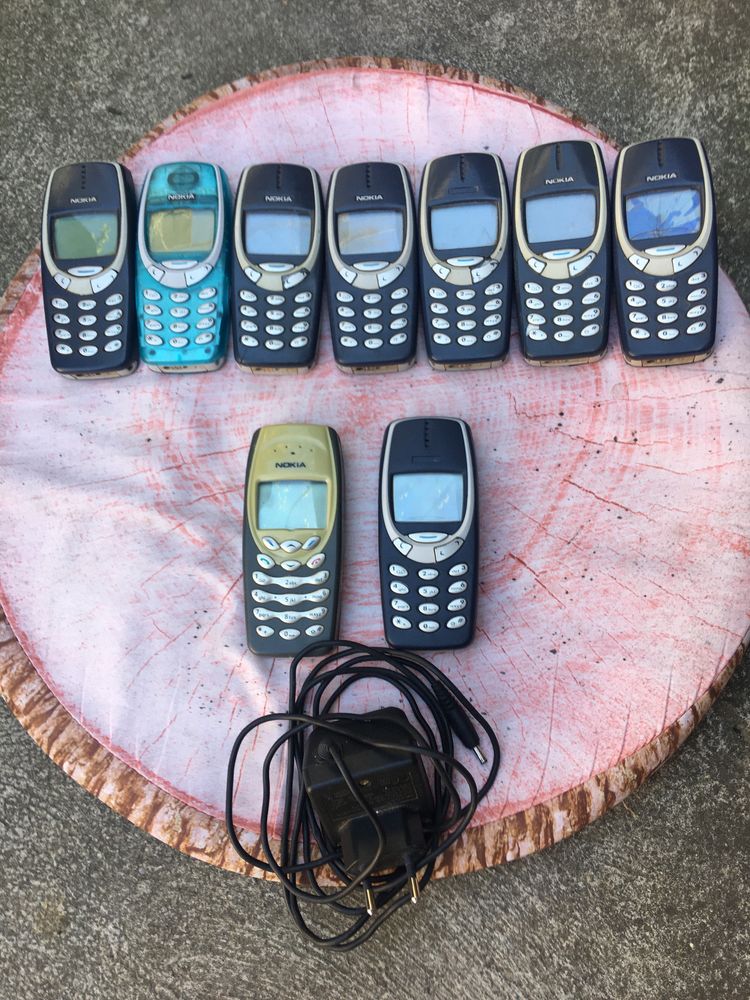 Телефони Нокиа 3310и3330 и 3410