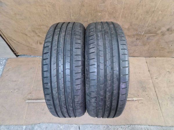 2 Vredestein R16 205/55
летни гуми
DOT1617