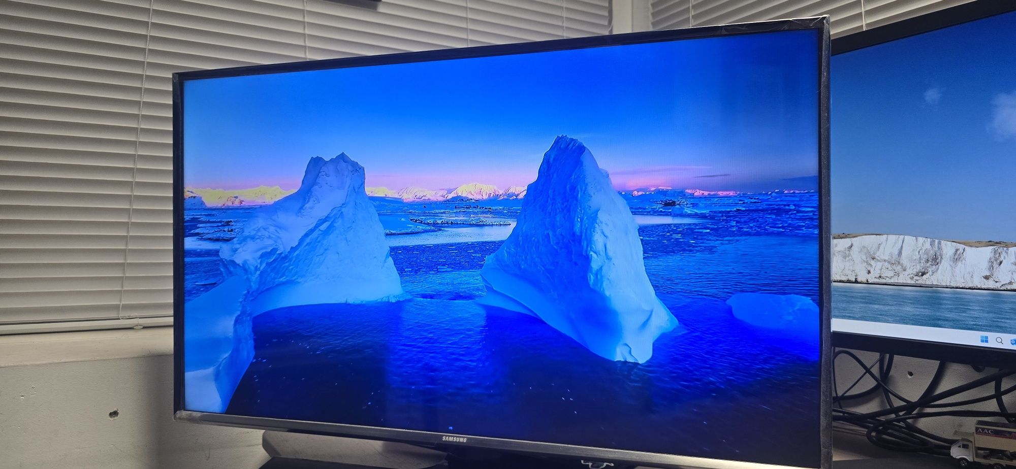 Телевизор/Монитор Samsung T32E310EX  32 инча