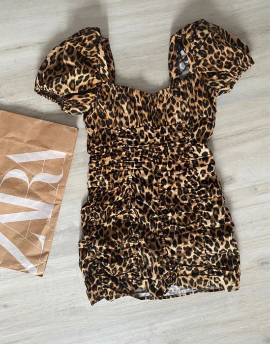 Rochie animal print Zara